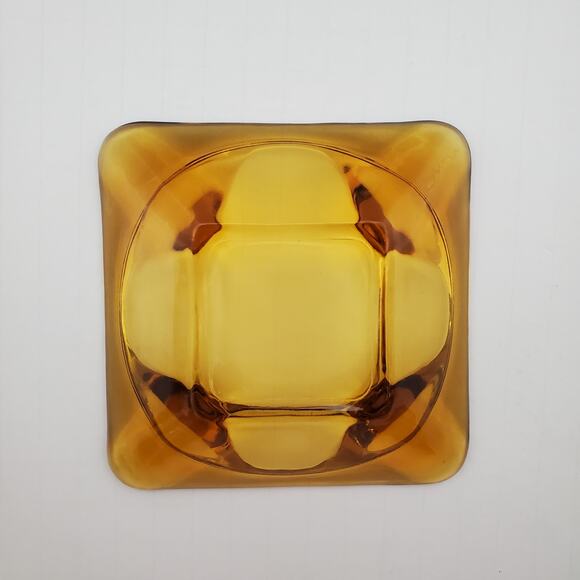 Vtg Amber Gold 4 5/8" Square 4 Cigarette Rest Ashtray MCM by Hazleware G-597 - Picture 6 of 16